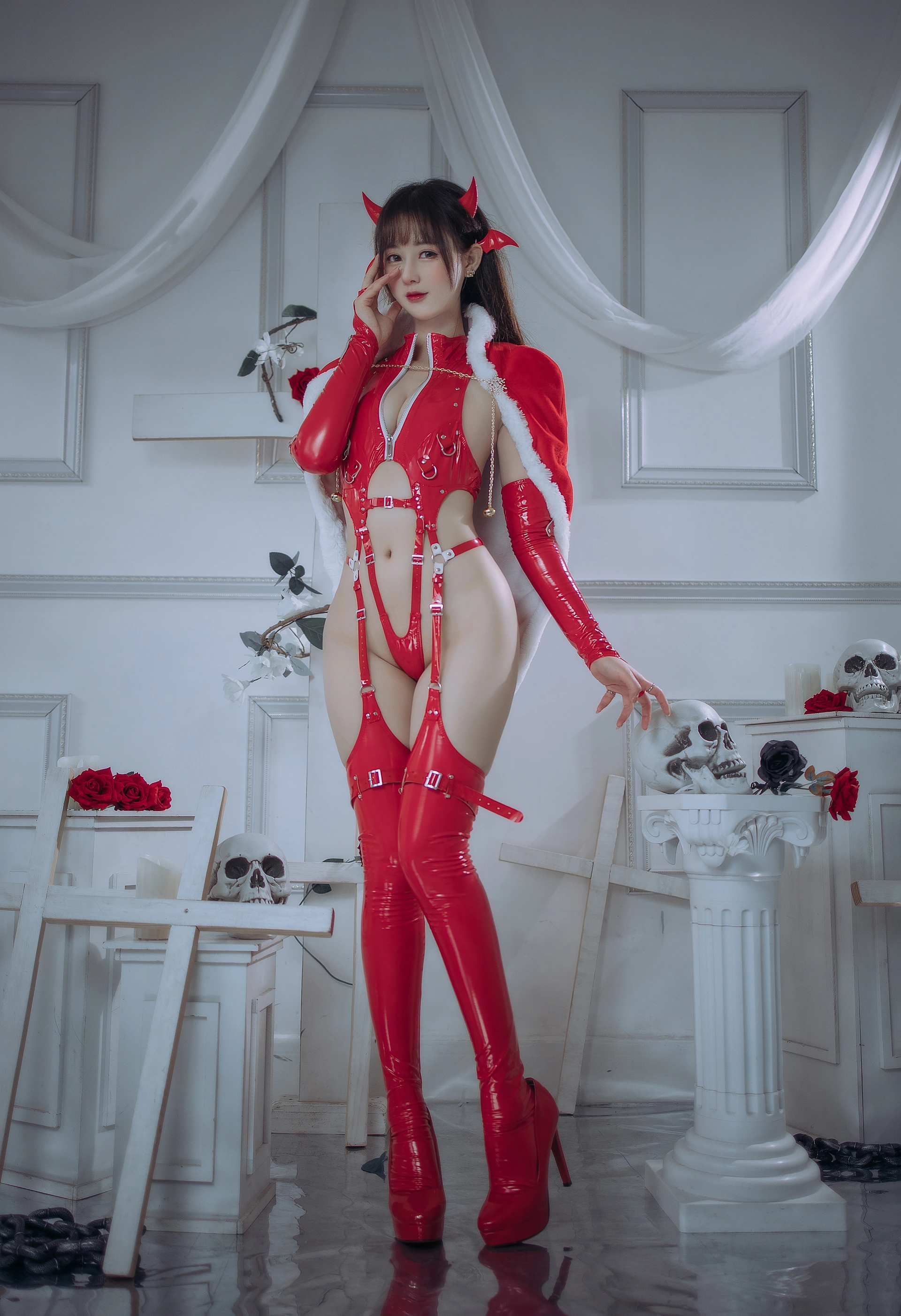 羽生三未 - NO.16 小恶魔 红色胶衣 3